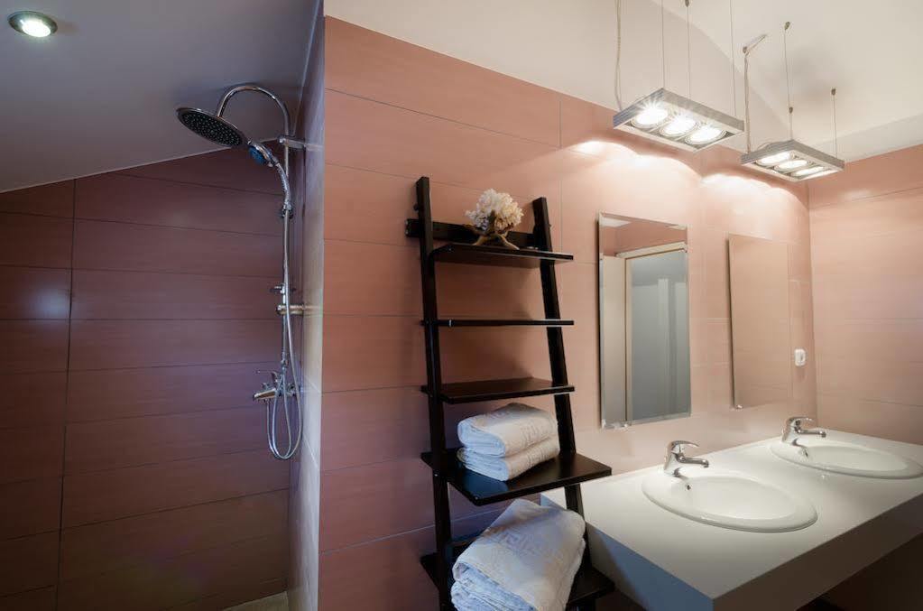 Villa Lindos Eksteriør bilde