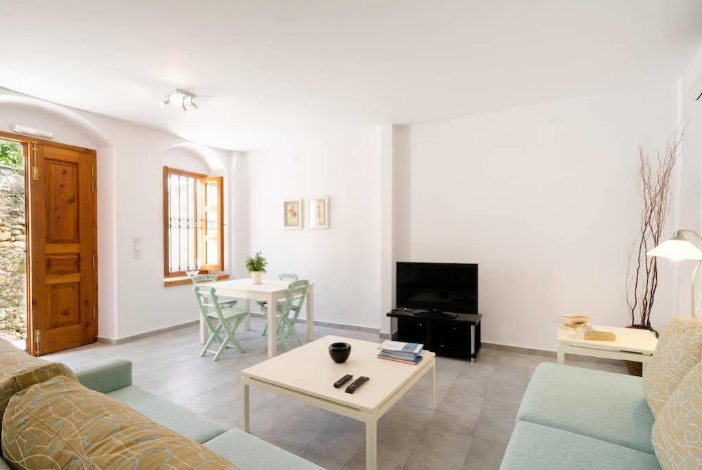 Villa Lindos Eksteriør bilde